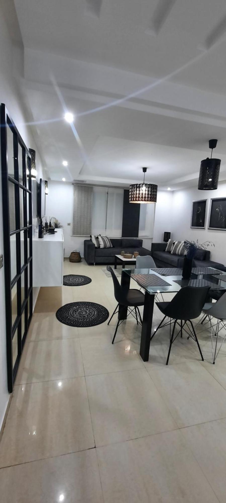 Bel Avec Piscine Apartment *